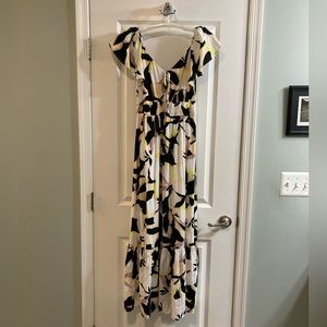 Nine West floral maxi dress, size Small